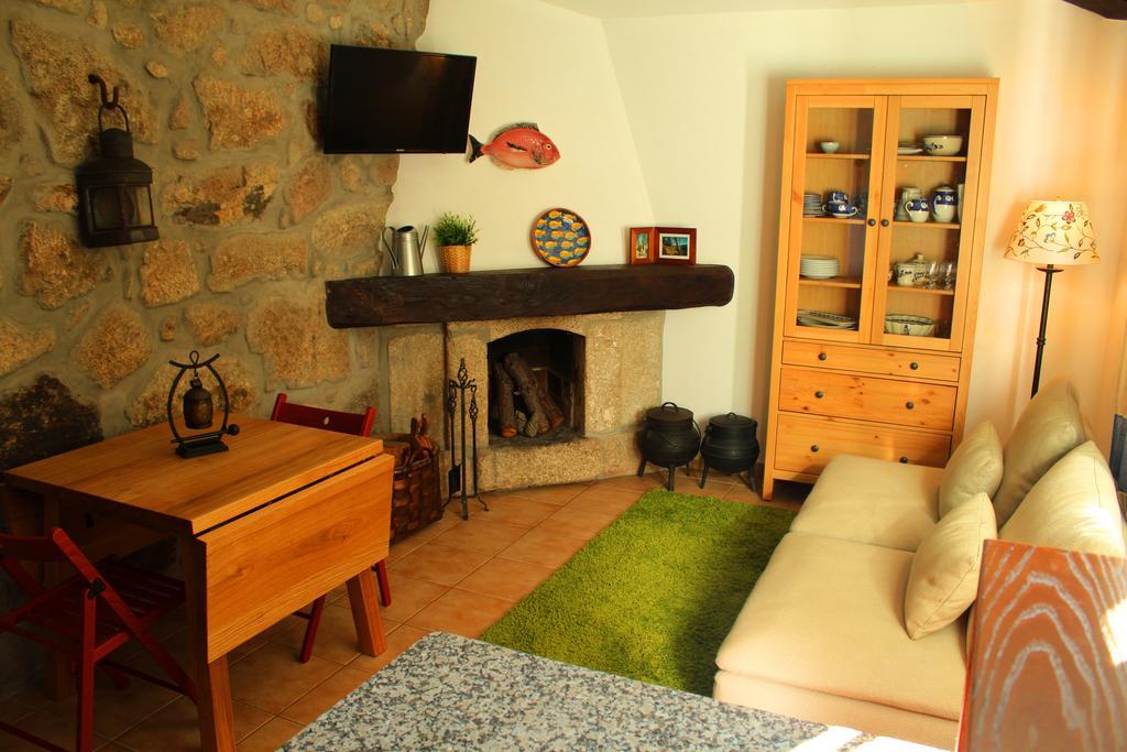 Casa Do Rio - Eido Do Pomar Villa Arcos de Valdevez Rum bild